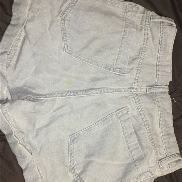 Gap shorts - Picture 2 of 4